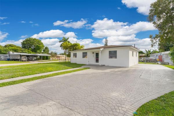 Randall Park, 12845 NW 17th Pl, Westview, Florida 33167, image 2