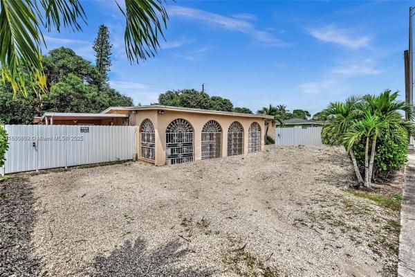 12840 NW 22nd Ave, Miami, Florida 33167, image 1