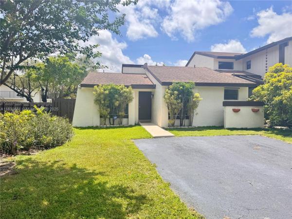6726 SW 129th Pl, Miami, Florida 33183, image 1