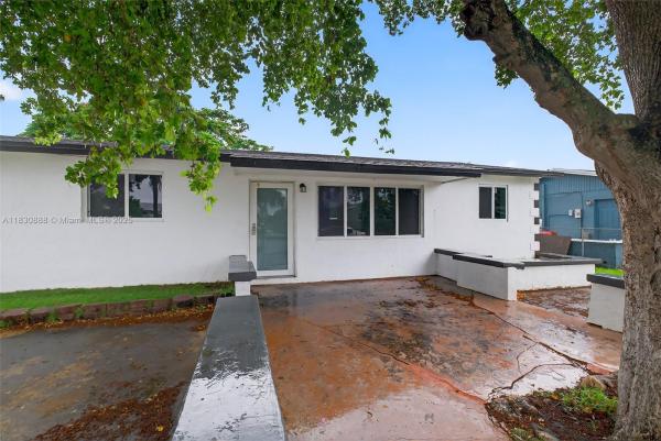 11504 SW 226th St, Miami, Florida 33170, image 1