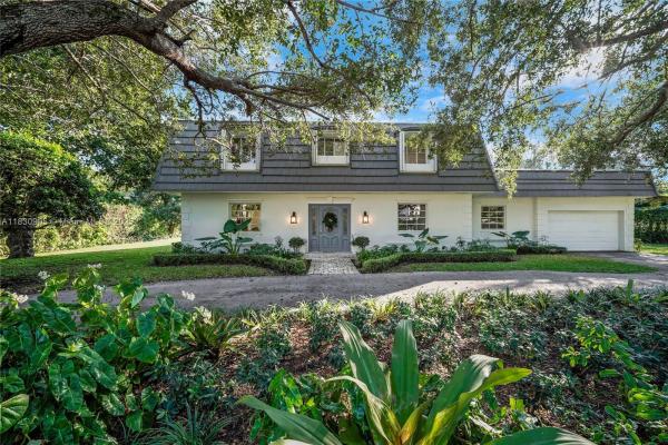 Biscayne Bay, 730 SW Davis Rd, Coral Gables, Florida 33143, image 1
