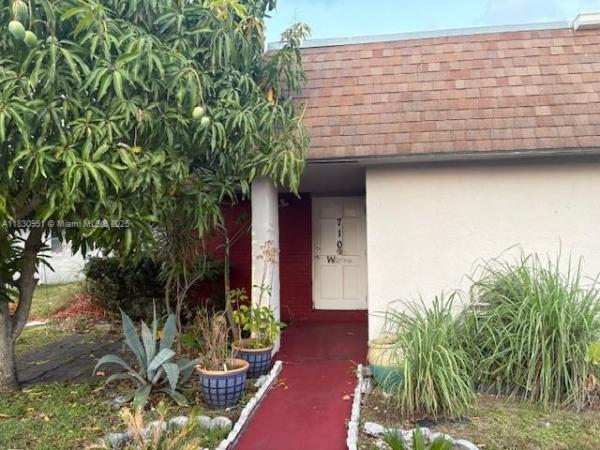 710 SW 73rd Ave #34, North Lauderdale, Florida 33068, image 1