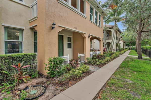 Cascada Isle, 8150 Cascada Isles Dr, Cooper City, Florida 33024, image 3