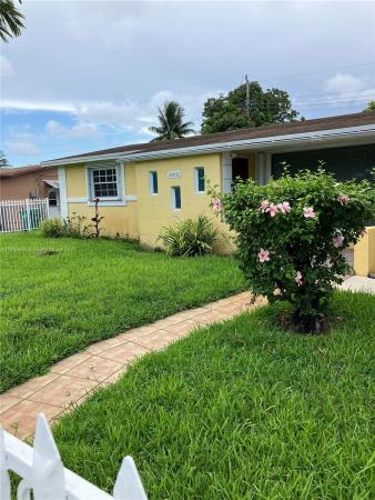 20950 N Miami Ave, Miami, Florida 33169, image 1