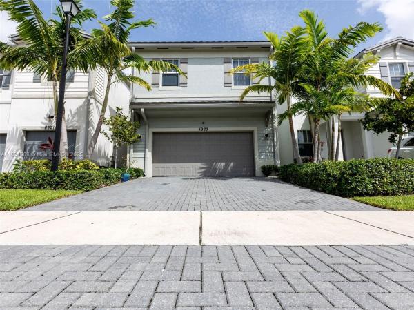 Hidden Trails, 4923 NW 48th Ter, Tamarac, Florida 33319, image 1