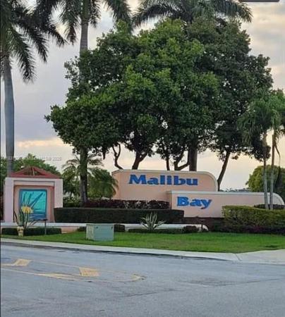 Malibu Bay, 521 NW 208th Cir, Pembroke Pines, Florida 33029, image 1