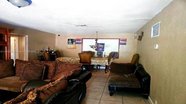 Pine Street Homesites, 620 W Branch St, Lantana, Florida 33462, image 2