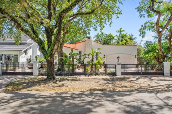 Granada, 1320 Obispo Ave, Coral Gables, Florida 33134, image 3
