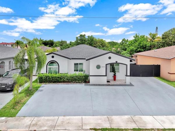 12472 SW 196th Ter, Miami, Florida 33177, image 1