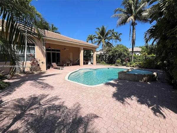 Saddlebrook, 3230 SW 139th Ter, Davie, Florida 33330, image 3