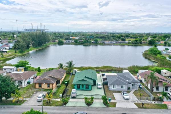 19415 NW 33rd Ct, Miami Gardens, Florida 33056, image 1