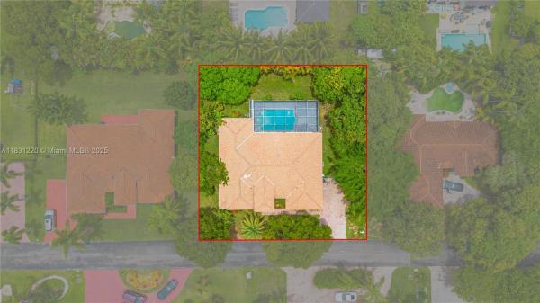 Groves At Old Cutler, 8229 SW 173rd Ter, Palmetto Bay, Florida 33157, image 3