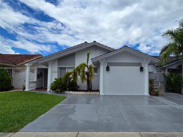 16834 NW 70th Ave, Hialeah, Florida 33015, image 1