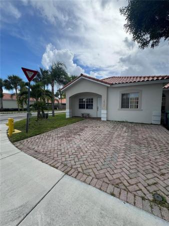 18172 SW 109th Pl, Unincorporated Dade County, Florida 33157, image 1