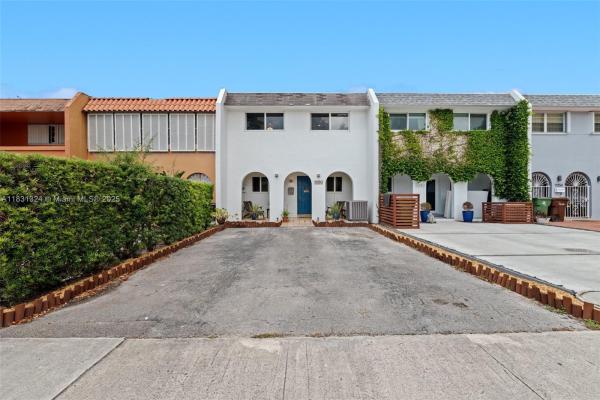 Palm Springs Villas, 7030 W 2nd Ct, Hialeah, Florida 33014, image 1