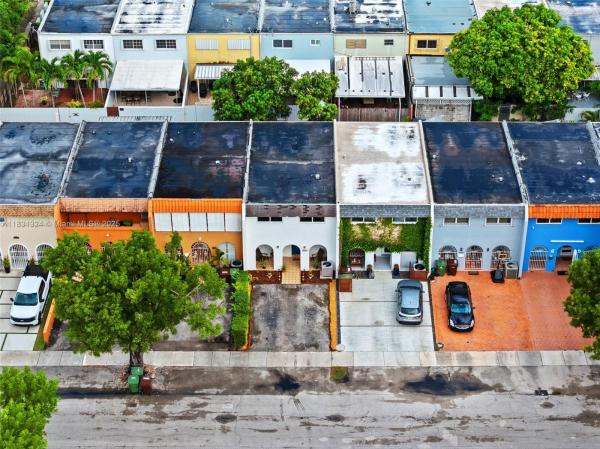 Palm Springs Villas, 7030 W 2nd Ct, Hialeah, Florida 33014, image 2