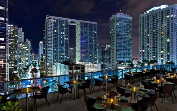 Icon Brickell Tower 3, 485 Brickell Ave #2006, Miami, Florida 33131, image 1