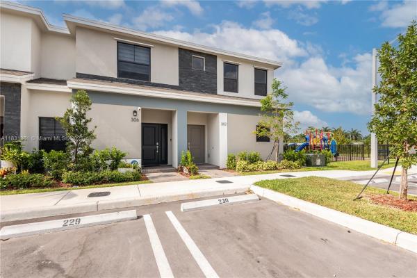 Sebastian Isles, 302 NE 1st Dr #302, Florida City, Florida 33034, image 1