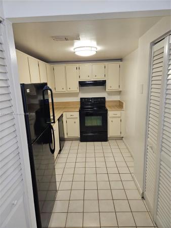 8261 NW 8th St #135, Unincorporated Dade County, Florida 33126, image 1