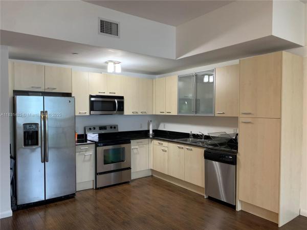Highland Park Lofts, 1350 NW 8th Ct #5, Miami, Florida 33136, image 1