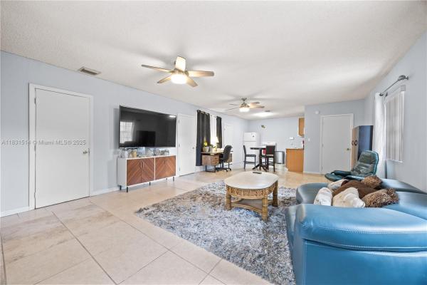 600 NW 99th St #A, Unincorporated Dade County, Florida 33150, image 1
