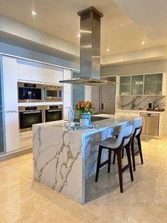 Trump Royale, 18201 Collins Ave #4004, Sunny Isles Beach, Florida 33160, image 1