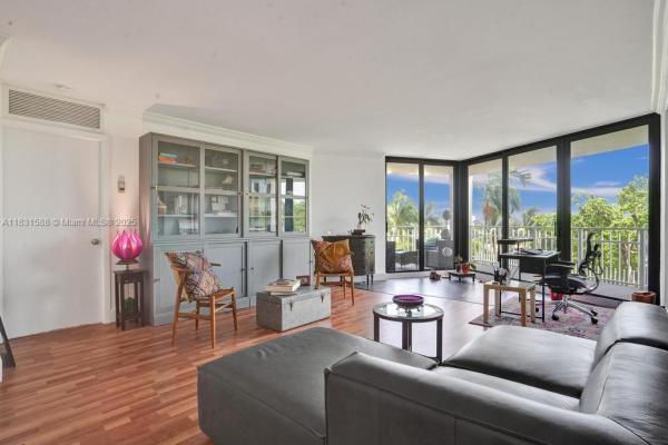 2000 Towerside Ter 604, Miami, Florida 33138, image 1