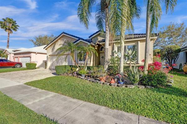 Woodmont Greens, 8712 NW 76th Dr, Tamarac, Florida 33321, image 1