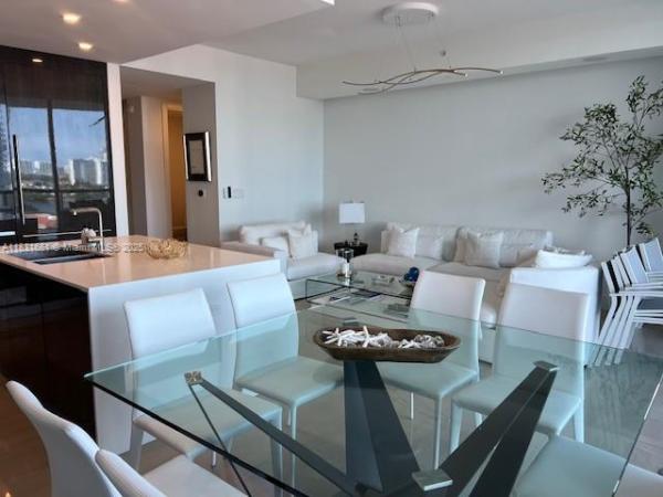 Echo Aventura West, 3250 NE 188 St 904, Aventura, Florida 33180, image 1
