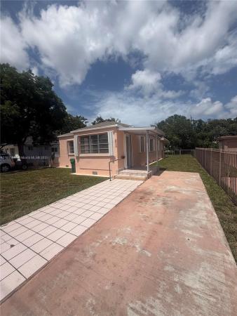 Blake, 511 NW 33rd Ave, Miami, Florida 33125, image 1