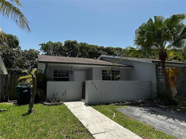 Saga View, 20500 SW 92nd Pl, Cutler Bay, Florida 33189, image 3