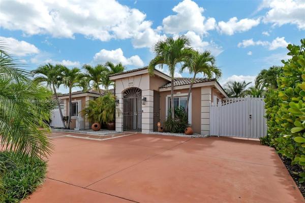 25235 SW 133rd Ave, Homestead, Florida 33032, image 1