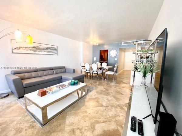The Decoplage, 100 Lincoln Rd 608, Miami Beach, Florida 33139, image 1