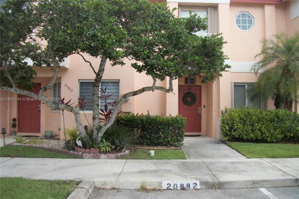 Malibu Bay, 20884 NW 1st St, Pembroke Pines, Florida 33029, image 1