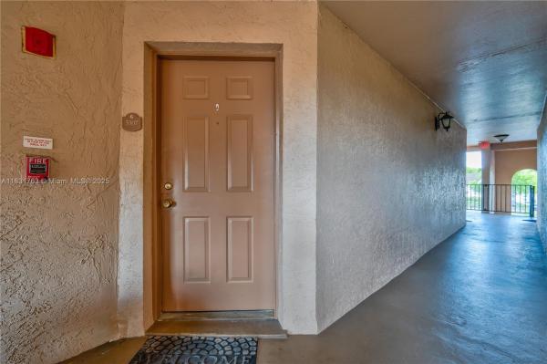 Sundance At Davie, 2866 S University Dr #5307, Davie, Florida 33328, image 1