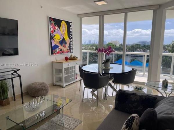 Blue Diamond, 4779 Collins Ave #706, Miami Beach, Florida 33140, image 1