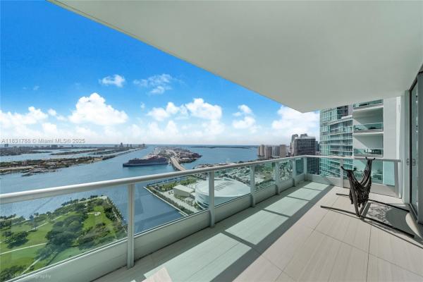 900 Biscayne Bay, 900 Biscayne Blvd #5004, Miami, Florida 33132, image 1