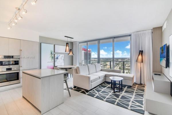 Hyde Beach House, 4010 S Ocean Dr #R1406, Hallandale Beach, Florida 33019, image 2