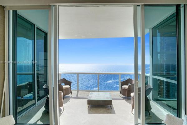 Trump Palace, 18101 Collins Ave #4206, Sunny Isles Beach, Florida 33160, image 1