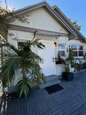 Royal Palm Gardens, 180 NE 82nd Ter #L, Miami, Florida 33138, image 1