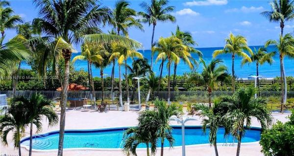 Mirasol Ocean Towers, 2655 Collins Ave #1505, Miami Beach, Florida 33140, image 2