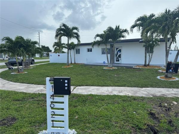 Richmond Heights Estates, 14621 SW 106th Ave, Richmond Heights, Florida 33176, image 2
