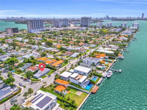 Treasure Island, 1601 S Treasure Dr, North Bay Village, Florida 33141, image 2