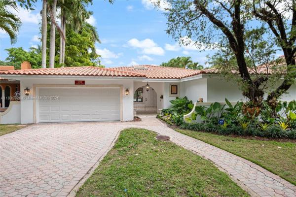 Granada, 1320 Alhambra Cir, Coral Gables, Florida 33134, image 1