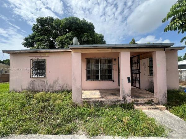 Pine Tree Park, 2932 NW 159th St, Miami Gardens, Florida 33054, image 1
