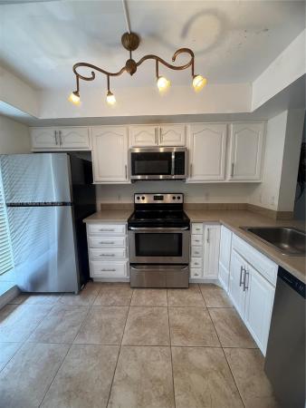 Meadowridge, 2371 SW 15th St #101, Deerfield Beach, Florida 33442, image 1
