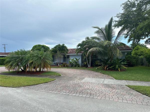 8821 SW 87th St, Miami, Florida 33173, image 1