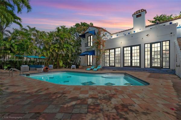 Granada, 1624 Granada Blvd #1, Coral Gables, Florida 33134, image 1