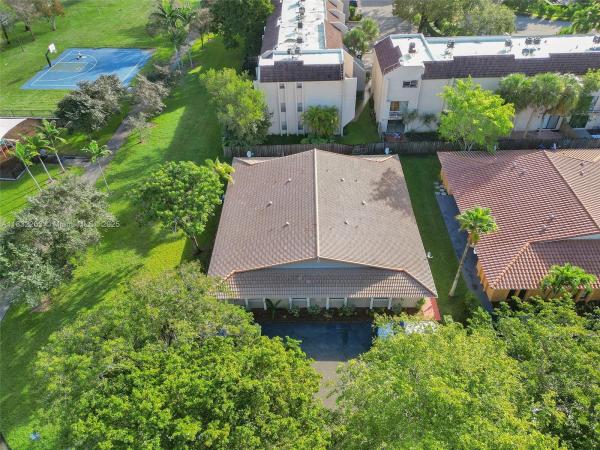 Castlewood, 3775 NW 116th Ter, Coral Springs, Florida 33065, image 1