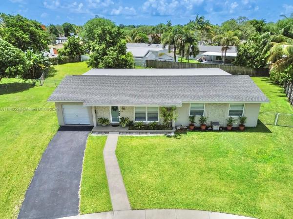 Bel Aire, 9360 SW 185th St, Cutler Bay, Florida 33157, image 1